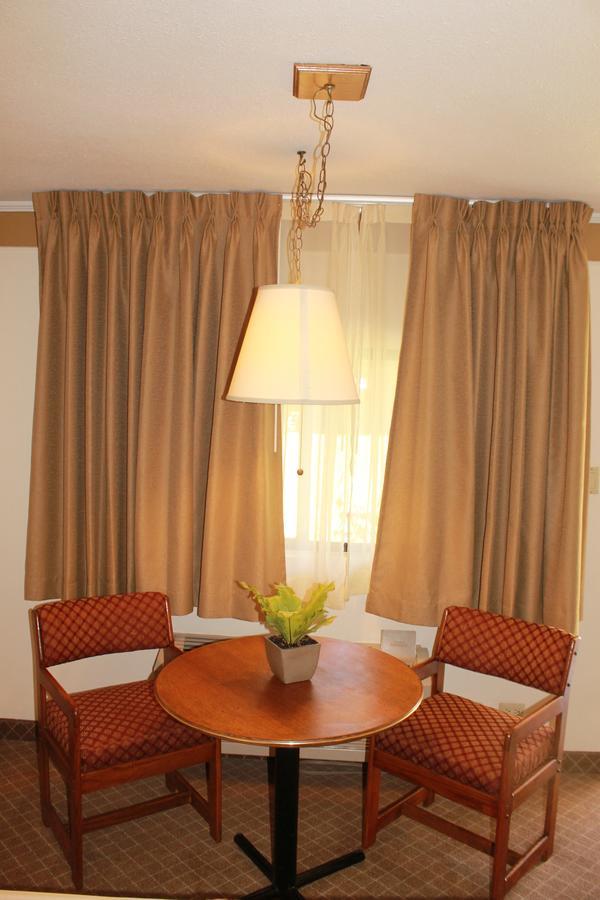 Hotel Santa Fe Camargo Eksteriør billede